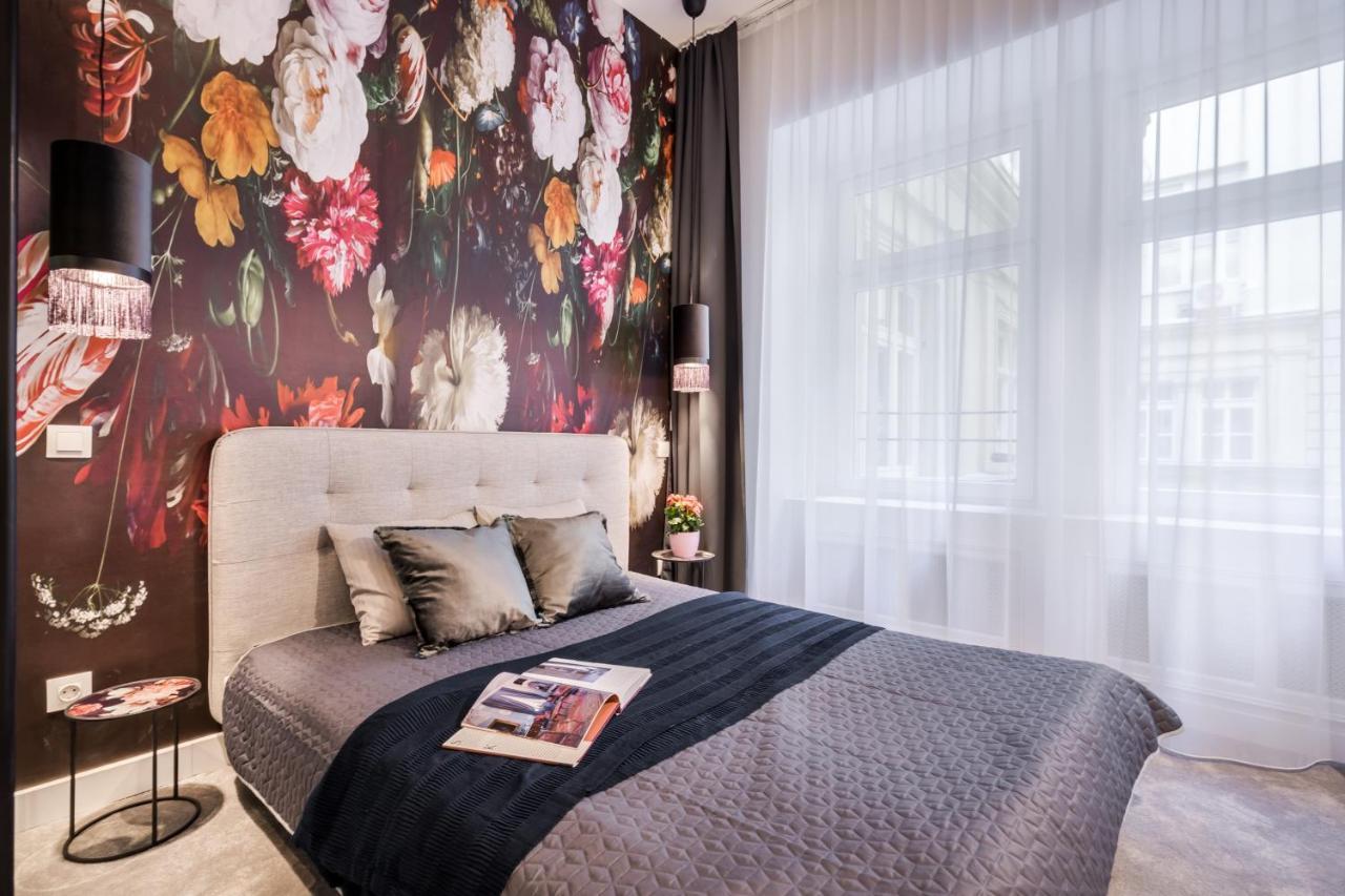 Bpr Kyanit Design Apartments With A/C بودابست المظهر الخارجي الصورة