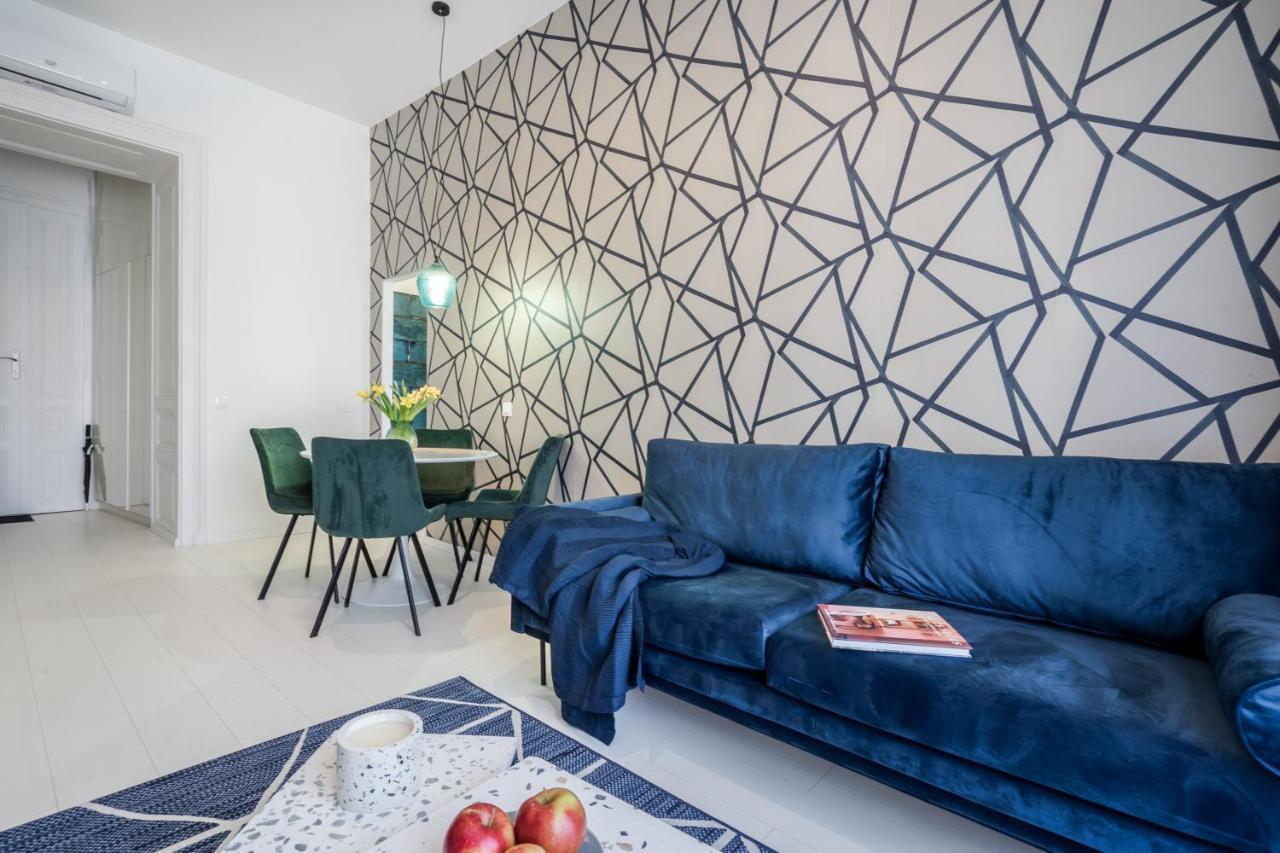 Bpr Kyanit Design Apartments With A/C بودابست المظهر الخارجي الصورة